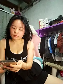 Snapshot of Ivy_Trix2 chatting on May 15, 2026, 3:59 am Ivy Trix2 online show from May 15, 2026, 3:59 am
