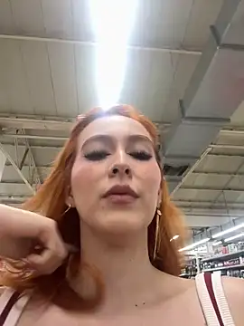 Snapshot of AnnieAddam chatting on April 15, 2026, 1:11 am AnnieAddam online show from April 15, 2026, 1:11 am