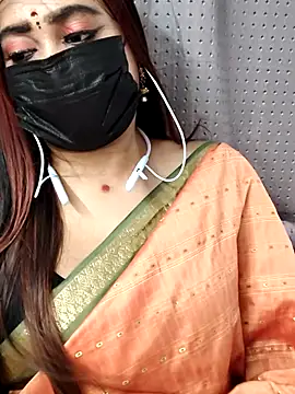 Snapshot of Cutie_Nila chatting on July 22, 2026, 5:09 am Cutie Nila online show from July 22, 2026, 5:09 am