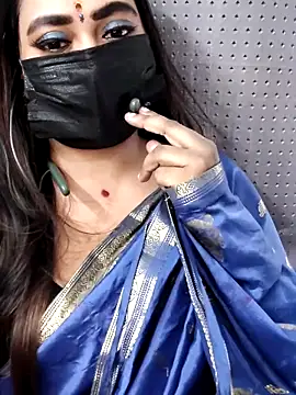 Snapshot of Cutie_Nila chatting on May 20, 2026, 5:37 am Cutie Nila online show from May 20, 2026, 5:37 am