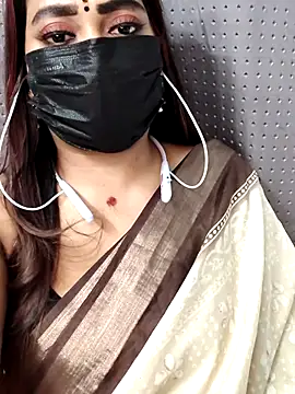 Snapshot of Cutie_Nila chatting on July 20, 2026, 4:31 am Cutie Nila online show from July 20, 2026, 4:31 am