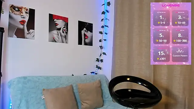 Snapshot of Rebeca_Marchetti chatting on May 24, 2026, 6:52 pm Rebeca Marchetti online show from May 24, 2026, 6:52 pm