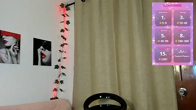 Snapshot of Rebeca_Marchetti chatting on June 7, 2026, 6:24 pm Rebeca Marchetti online show from June 7, 2026, 6:24 pm