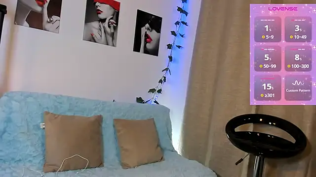 Snapshot of Rebeca_Marchetti chatting on May 11, 2026, 9:23 pm Rebeca Marchetti online show from May 11, 2026, 9:23 pm