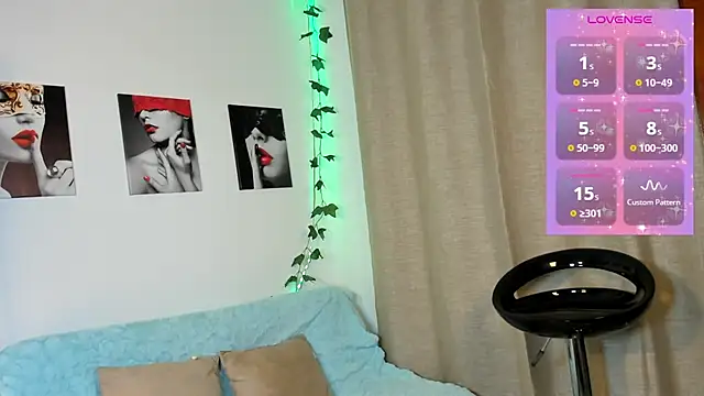 Snapshot of Rebeca_Marchetti chatting on May 22, 2026, 8:40 pm Rebeca Marchetti online show from May 22, 2026, 8:40 pm