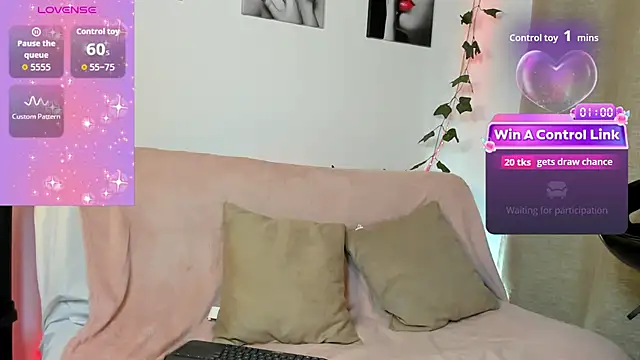 Snapshot of Rebeca_Marchetti chatting on May 2, 2026, 8:47 pm Rebeca Marchetti online show from May 2, 2026, 8:47 pm