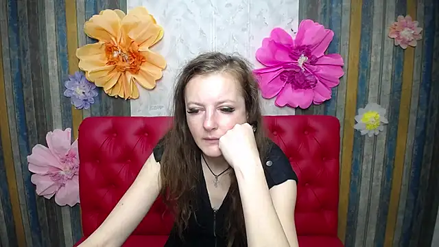 Snapshot of MeganPirs chatting on May 11, 2026, 5:09 am MeganPirs online show from May 11, 2026, 5:09 am