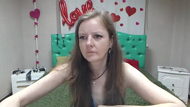 Snapshot of MeganPirs chatting on May 14, 2026, 5:10 pm MeganPirs online show from May 14, 2026, 5:10 pm