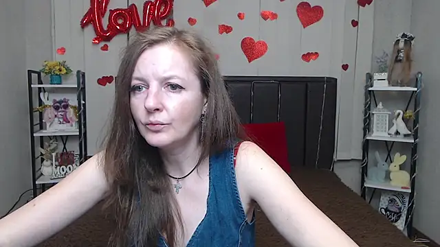 Snapshot of MeganPirs chatting on May 29, 2026, 5:08 pm MeganPirs online show from May 29, 2026, 5:08 pm