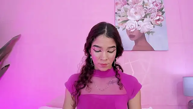 Snapshot of evelyn__rose1 chatting on March 4, 2026, 6:15 pm evelyn rose1 online show from March 4, 2026, 6:15 pm