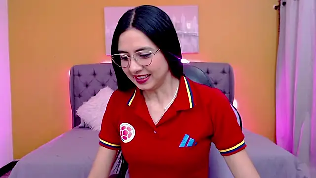 Snapshot of alexaneuer chatting on July 7, 2026, 1:03 pm alexaneuer online show from July 7, 2026, 1:03 pm