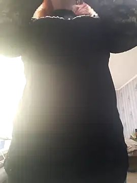 Snapshot of Belowa7364 chatting on April 9, 2026, 10:32 am Belowa7364 online show from April 9, 2026, 10:32 am