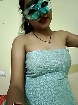 Sweet Cpl  online show from July 24, 2026, 3:24 am