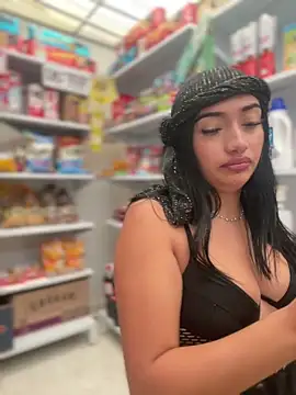 Snapshot of GeorgiaPink_ chatting on March 9, 2026, 7:50 pm GeorgiaPink online show from March 9, 2026, 7:50 pm