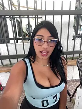 Snapshot of GeorgiaPink_ chatting on March 28, 2026, 9:05 pm GeorgiaPink online show from March 28, 2026, 9:05 pm