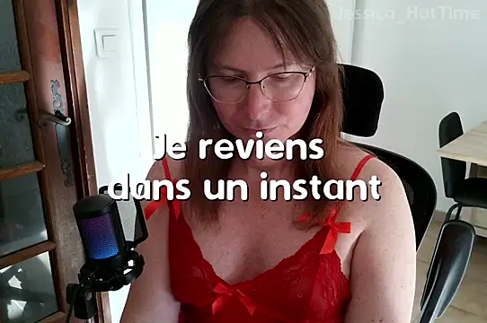 Snapshot of Jessica_hotTime chatting on April 8, 2026, 4:19 pm Jessica hotTime online show from April 8, 2026, 4:19 pm