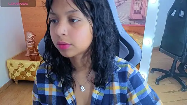 Snapshot of Kristen_black_T chatting on March 18, 2026, 9:15 pm Kristen black T online show from March 18, 2026, 9:15 pm