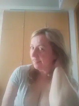 ChristinaYork online show from May 4, 2026, 2:31 pm