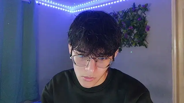 noah millerx online show from March 19, 2026, 3:28 am