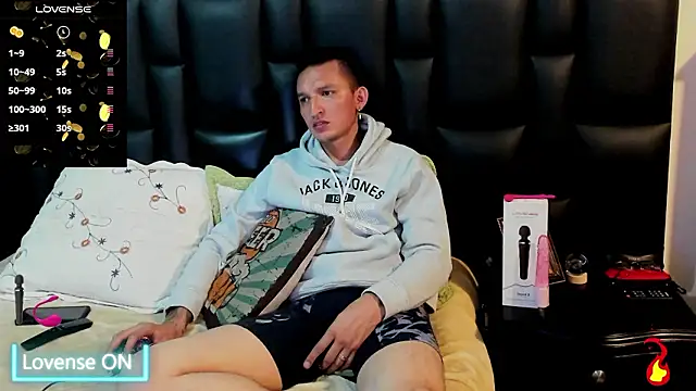 Mike Waters online show from March 4, 2026, 10:39 pm