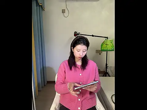 Snapshot of Y--F--LOVE chatting on March 16, 2026, 12:20 pm Y--F--LOVE online show from March 16, 2026, 12:20 pm