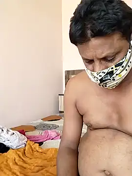 chandan19812 online show from June 7, 2026, 2:17 am