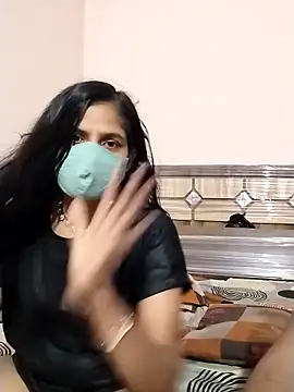chandan19812 online show from June 7, 2026, 2:44 pm