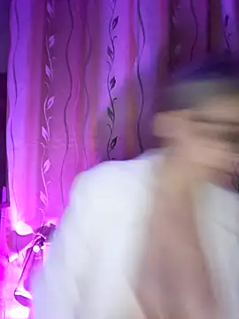 LunaBlaise online show from February 28, 2026, 10:20 pm