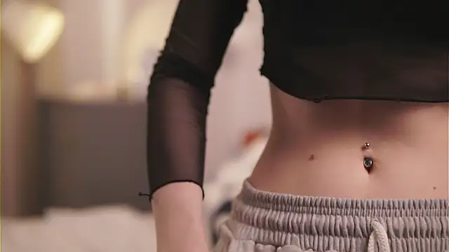 Snapshot of VenaLammo chatting on March 21, 2026, 2:10 pm VenaLammo online show from March 21, 2026, 2:10 pm