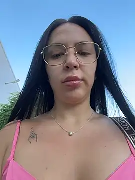 Bunny Lush online show from July 14, 2026, 4:17 am