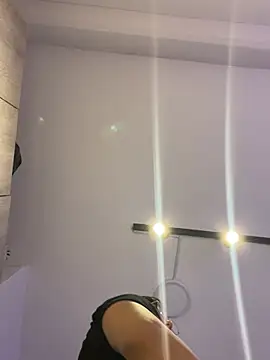 NIKLAS BRAUNN01 online show from March 8, 2026, 2:04 am