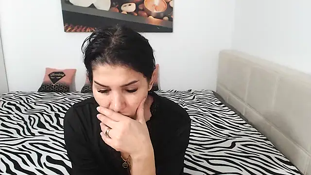 NickyHotXO online show from March 31, 2026, 4:47 am