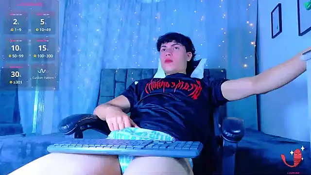 Snapshot of Dantekent chatting on March 23, 2026, 2:28 pm Dantekent online show from March 23, 2026, 2:28 pm