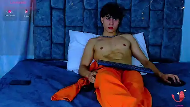 Snapshot of Dantekent chatting on March 10, 2026, 1:26 pm Dantekent online show from March 10, 2026, 1:26 pm