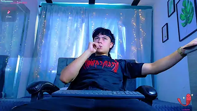 Dantekent online show from July 2, 2026, 1:28 pm