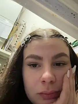 Livia101 online show from February 26, 2026, 5:46 pm