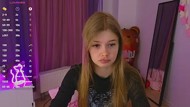 belrinaa online show from March 30, 2026, 8:32 pm