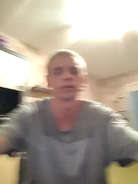 Snapshot of Maximuss69 chatting on March 18, 2026, 7:59 pm Maximuss69 online show from March 18, 2026, 7:59 pm