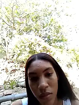 Snapshot of ginevere_20 chatting on April 2, 2026, 9:10 pm ginevere 20 online show from April 2, 2026, 9:10 pm