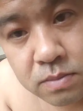 wanggang880903 online show from April 24, 2026, 4:25 am