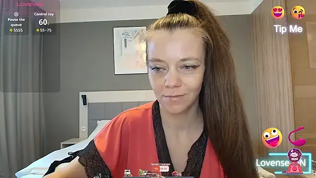 Yana-XX online show from April 29, 2026, 12:20 pm