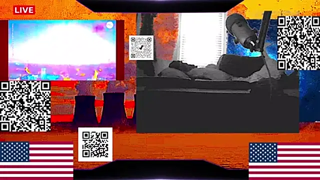 Snapshot of RussellTaylorLacy chatting on May 21, 2026, 11:29 am RussellTaylorLacy online show from May 21, 2026, 11:29 am