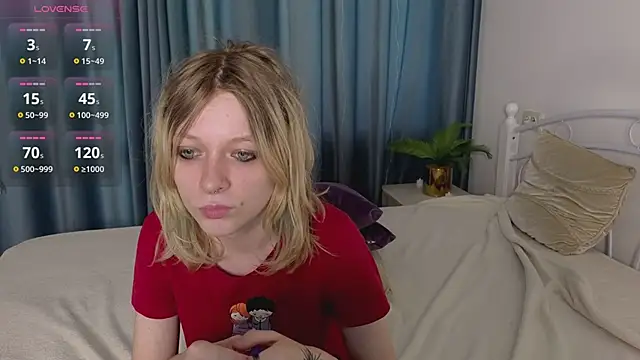 MollySally online show from April 27, 2026, 4:10 am