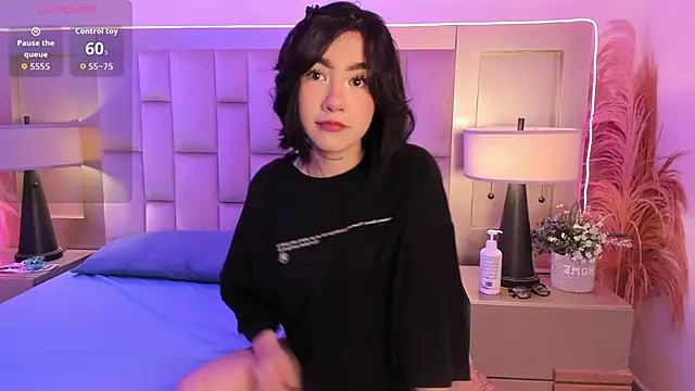 Snapshot of Bamby_buu chatting on March 7, 2026, 6:24 pm Bamby buu online show from March 7, 2026, 6:24 pm