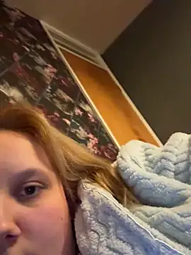 SassieBlondie online show from February 27, 2026, 1:17 am