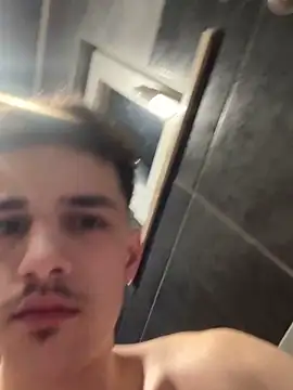 Snapshot of KillianLau26510 chatting on March 24, 2026, 1:16 am KillianLau26510 online show from March 24, 2026, 1:16 am