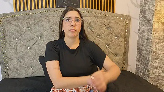 ElisVega online show from March 24, 2026, 7:25 pm