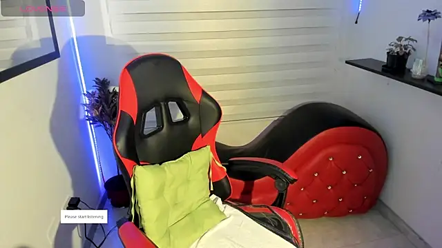 Agatha Marin online show from March 27, 2026, 3:37 am