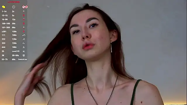 Snapshot of EmilyGray__ chatting on April 29, 2026, 7:01 am EmilyGray online show from April 29, 2026, 7:01 am