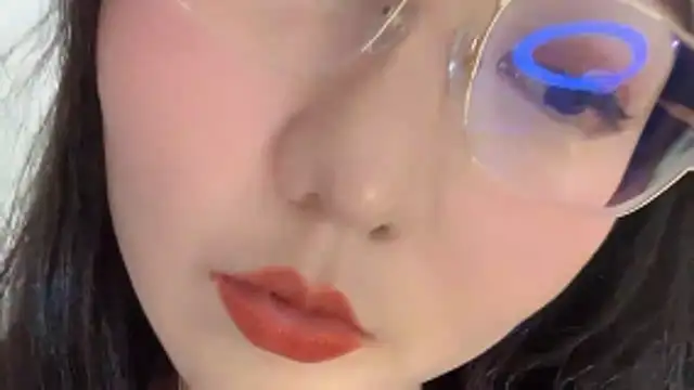 Snapshot of Susu-36E chatting on May 11, 2026, 4:04 pm Susu-36E online show from May 11, 2026, 4:04 pm